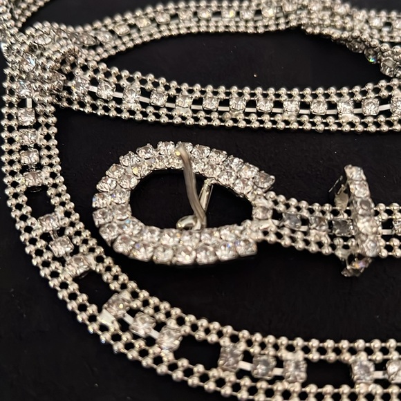Vintage Elegant Silver Rhinestone Crystal Belt. 42” main image 4